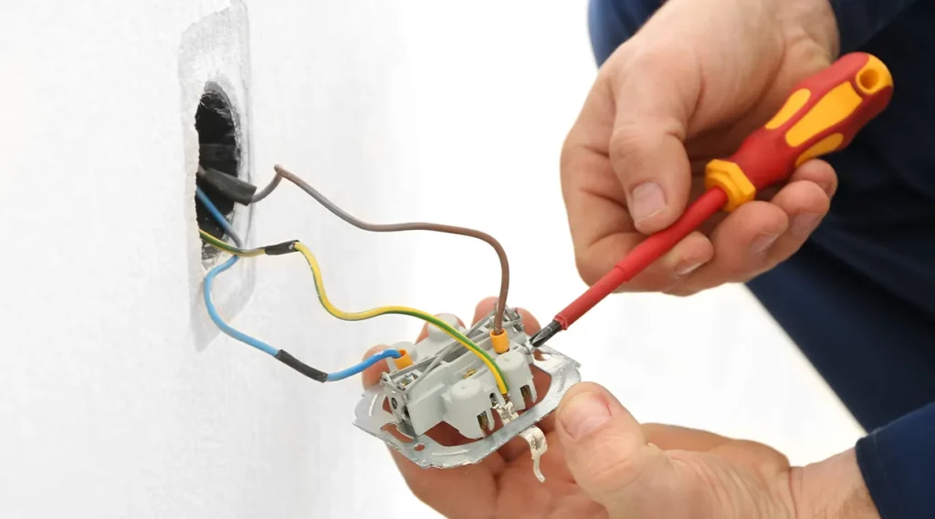 Électricien à La Chartre-sur-le-Loir - Adopt'Elec